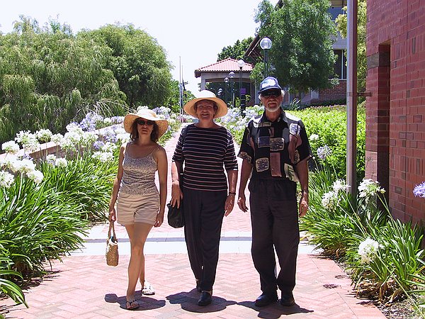 Samantha with David's parents (Joan & John) at Curtin University.  David received his engineering degree here.